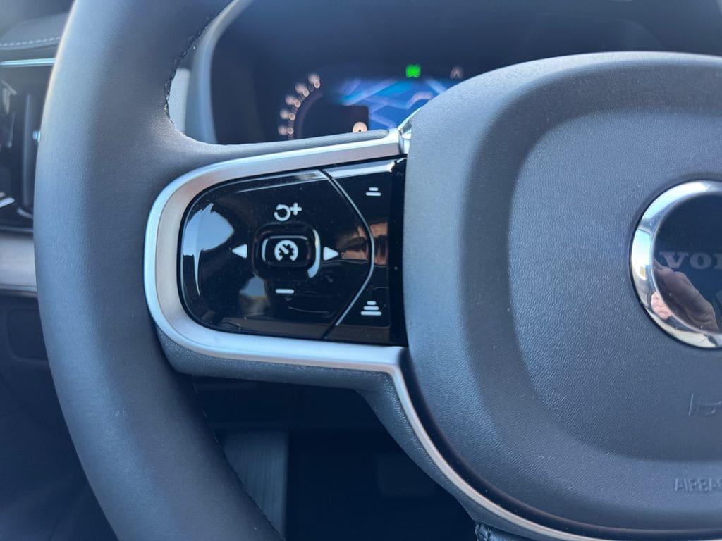 new 2026 Volvo XC90 car, priced at $73,679
