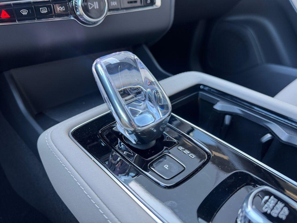 new 2026 Volvo XC90 car, priced at $73,679
