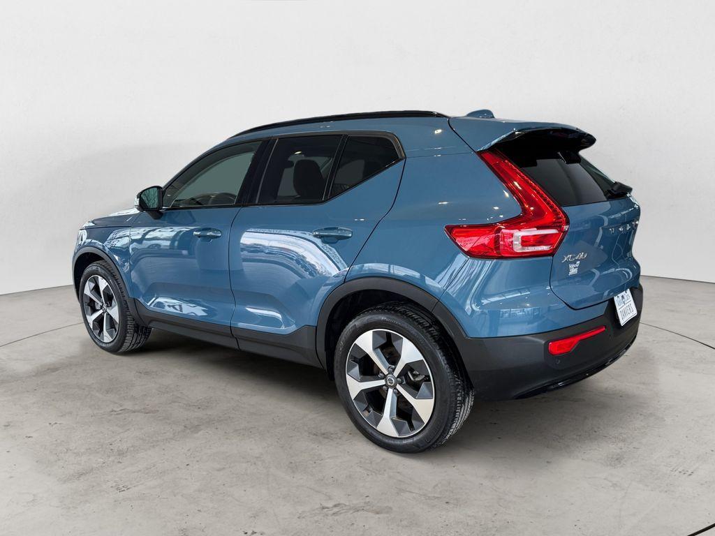 used 2023 Volvo XC40 car, priced at $28,995