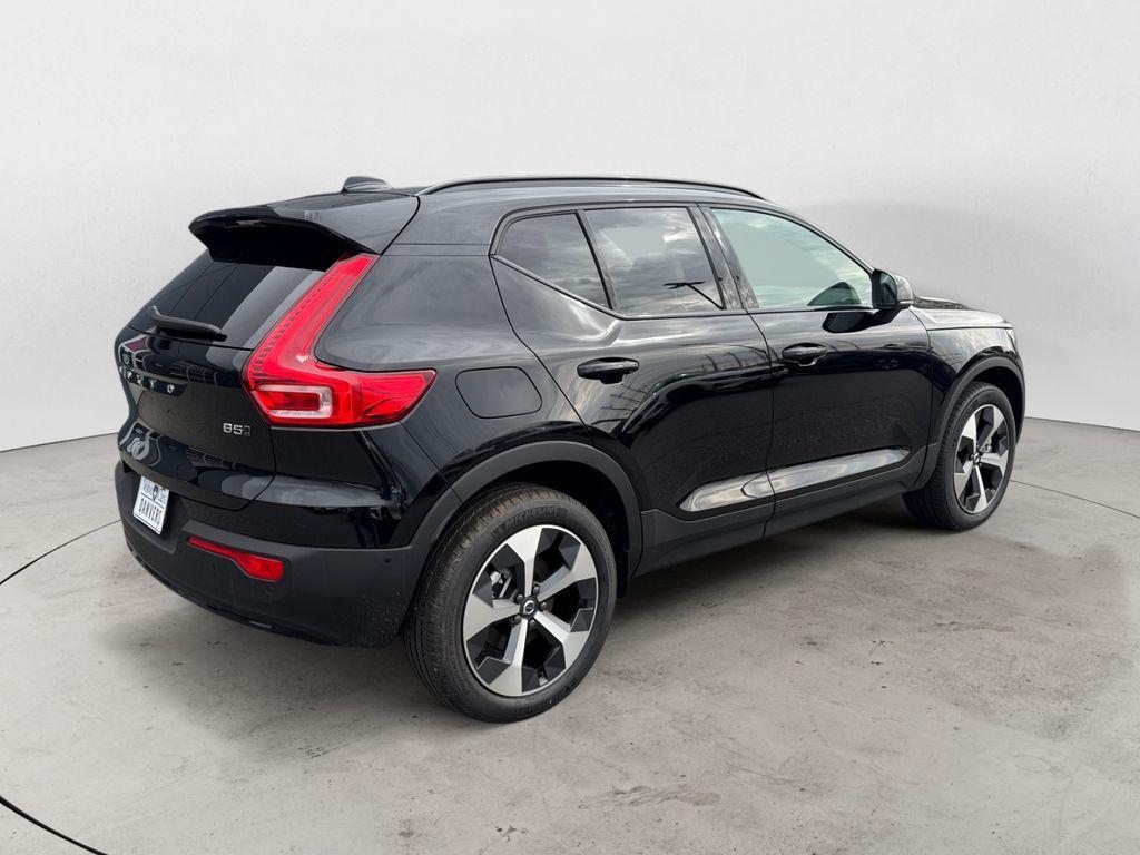 new 2026 Volvo XC40 car, priced at $51,259