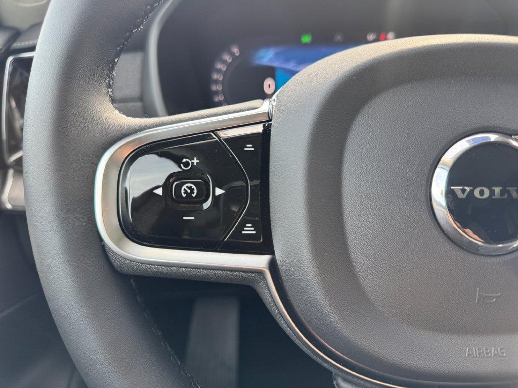 new 2027 Volvo XC90 car, priced at $86,650