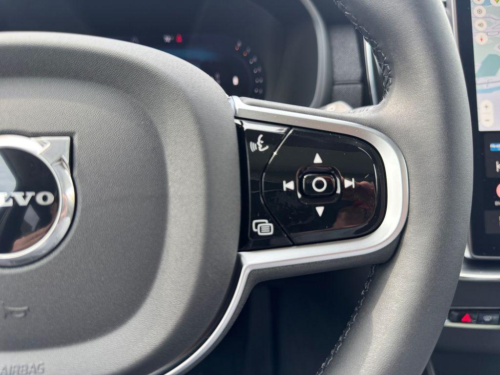 new 2026 Volvo XC90 car, priced at $72,374