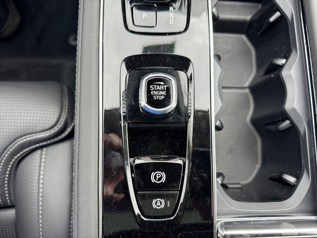 new 2026 Volvo XC90 car, priced at $75,819
