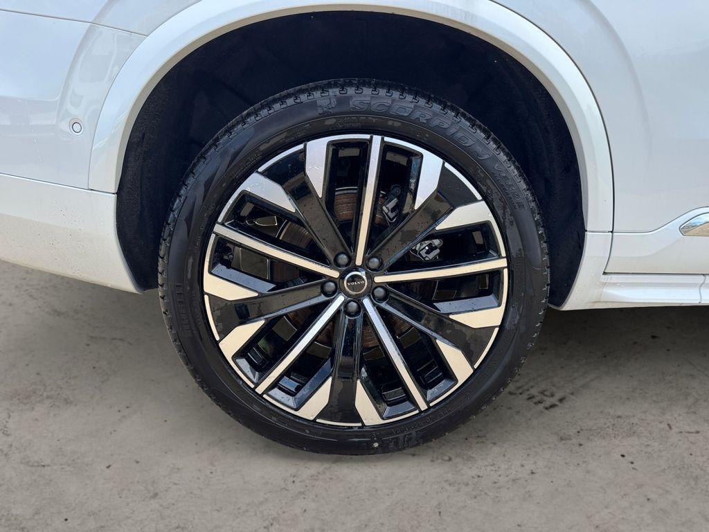new 2026 Volvo XC90 Plug-In Hybrid car, priced at $82,424
