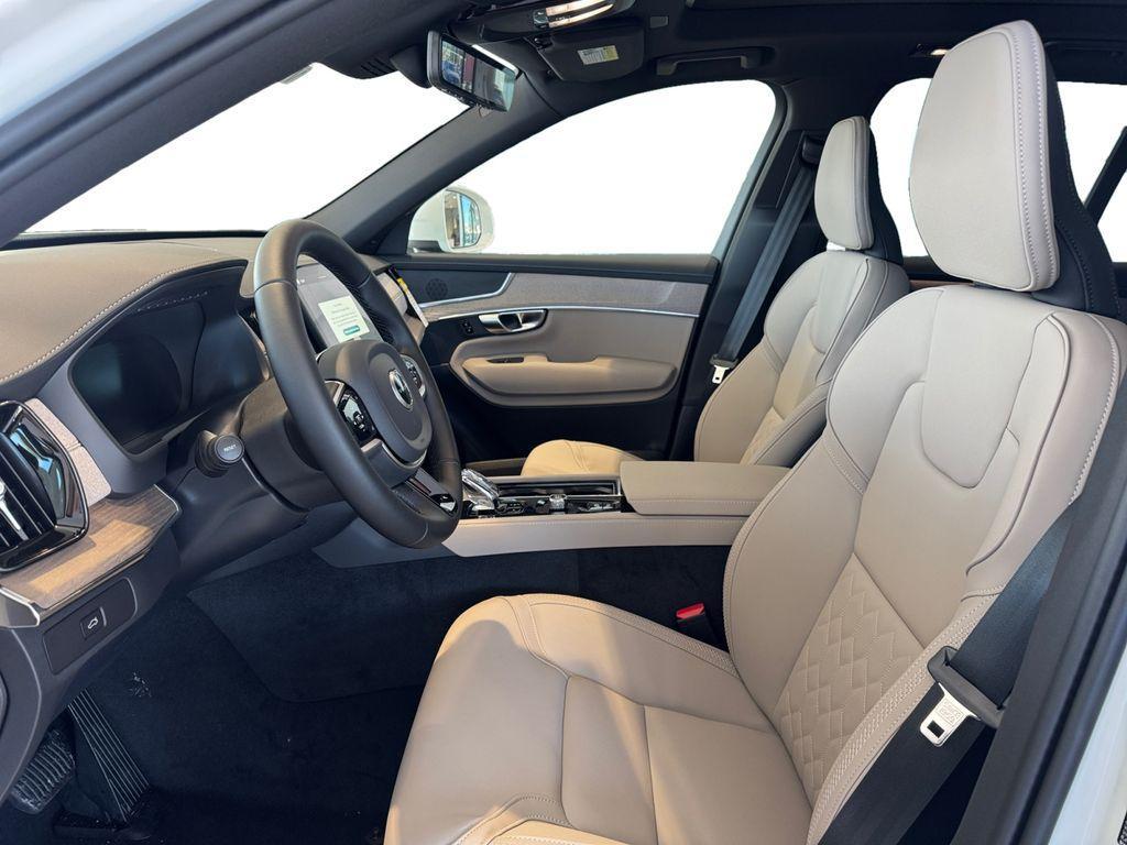 new 2026 Volvo XC90 car, priced at $65,324