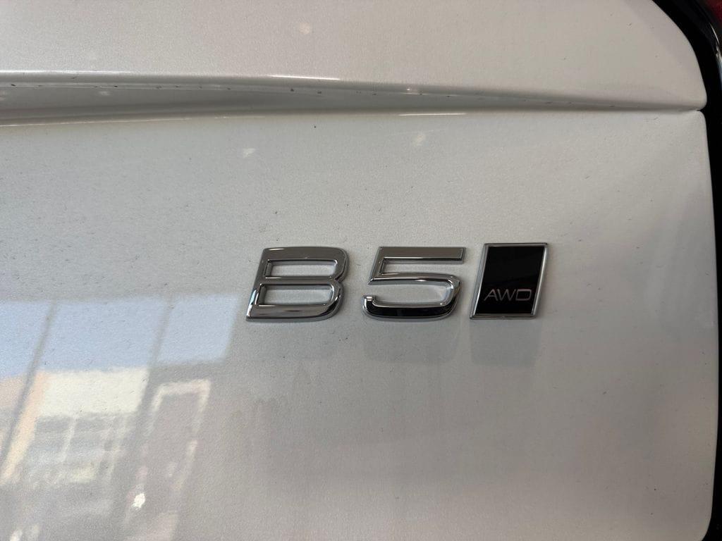 new 2026 Volvo XC90 car, priced at $65,324