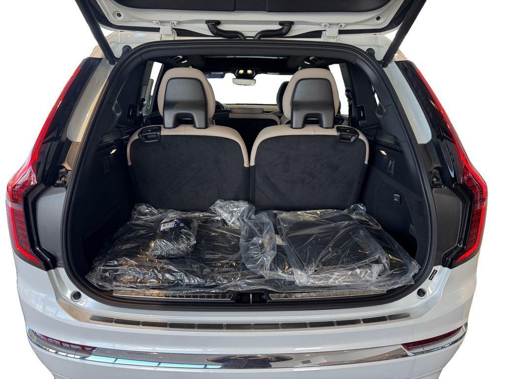 new 2026 Volvo XC90 car, priced at $65,324