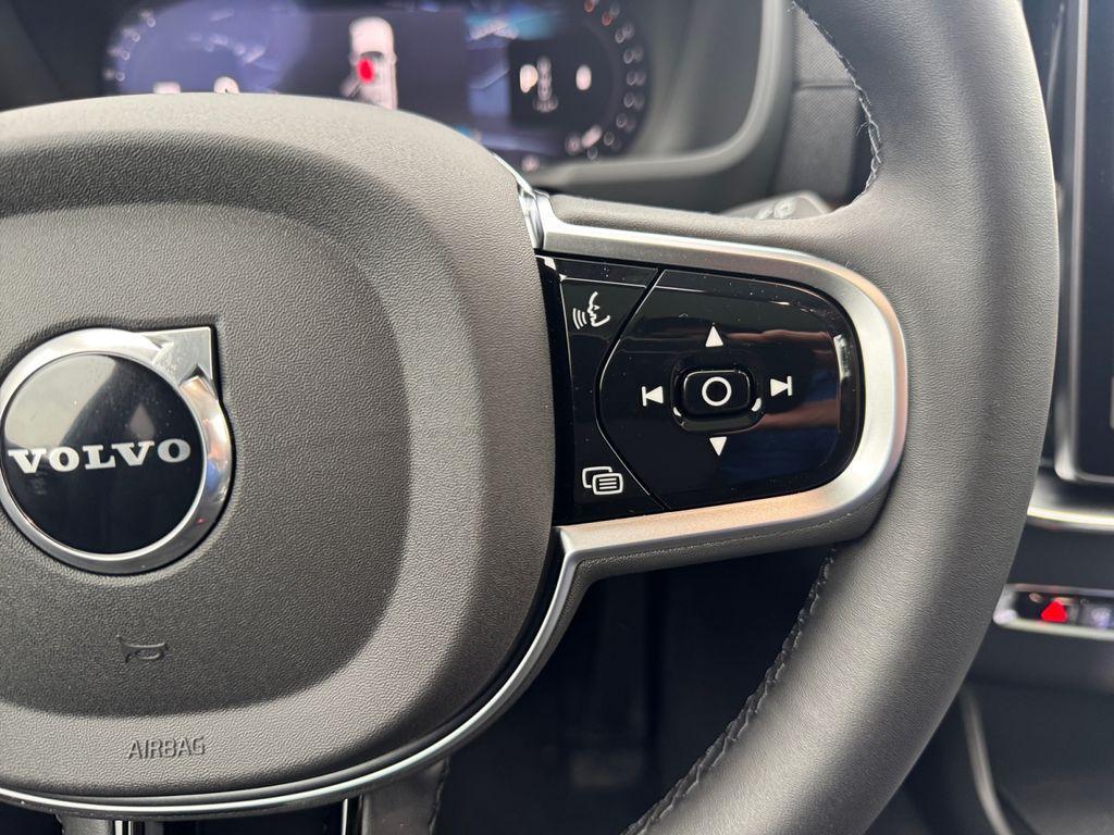 new 2026 Volvo XC90 car, priced at $71,949