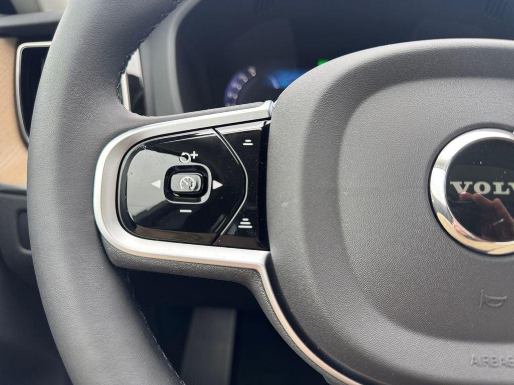 new 2026 Volvo XC60 car, priced at $59,039
