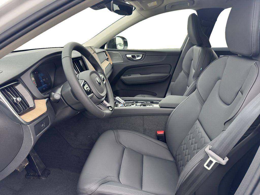 new 2026 Volvo XC60 car, priced at $59,039