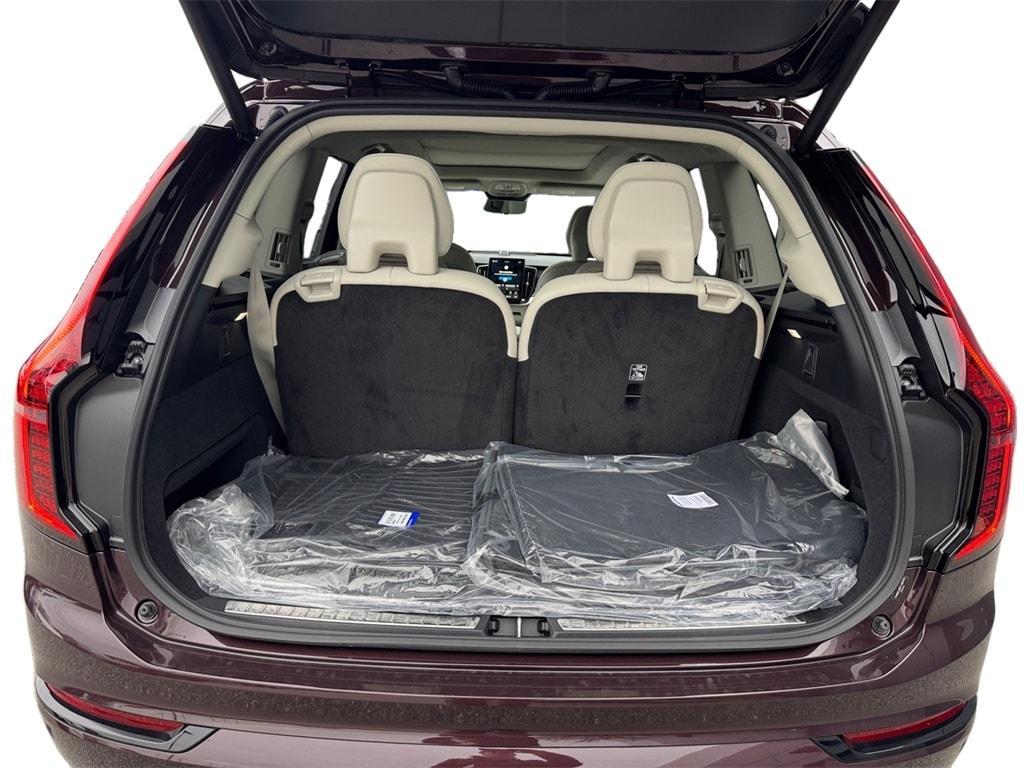 new 2026 Volvo XC90 car, priced at $80,774