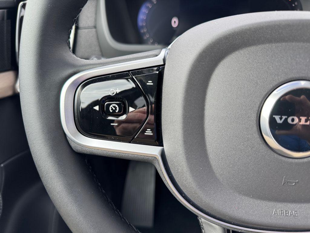 new 2026 Volvo XC90 car, priced at $74,674