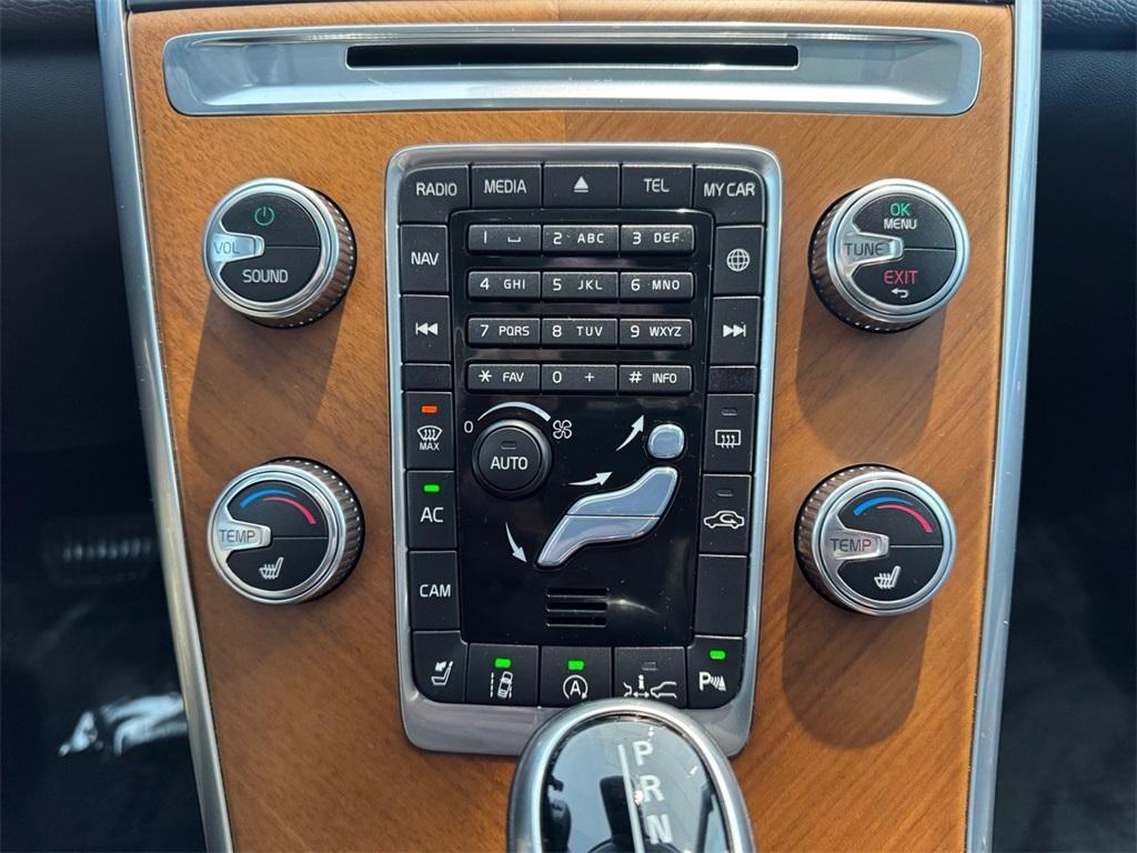 used 2017 Volvo XC60 car, priced at $17,856