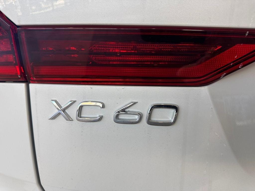 new 2026 Volvo XC60 Plug-In Hybrid car, priced at $85,614