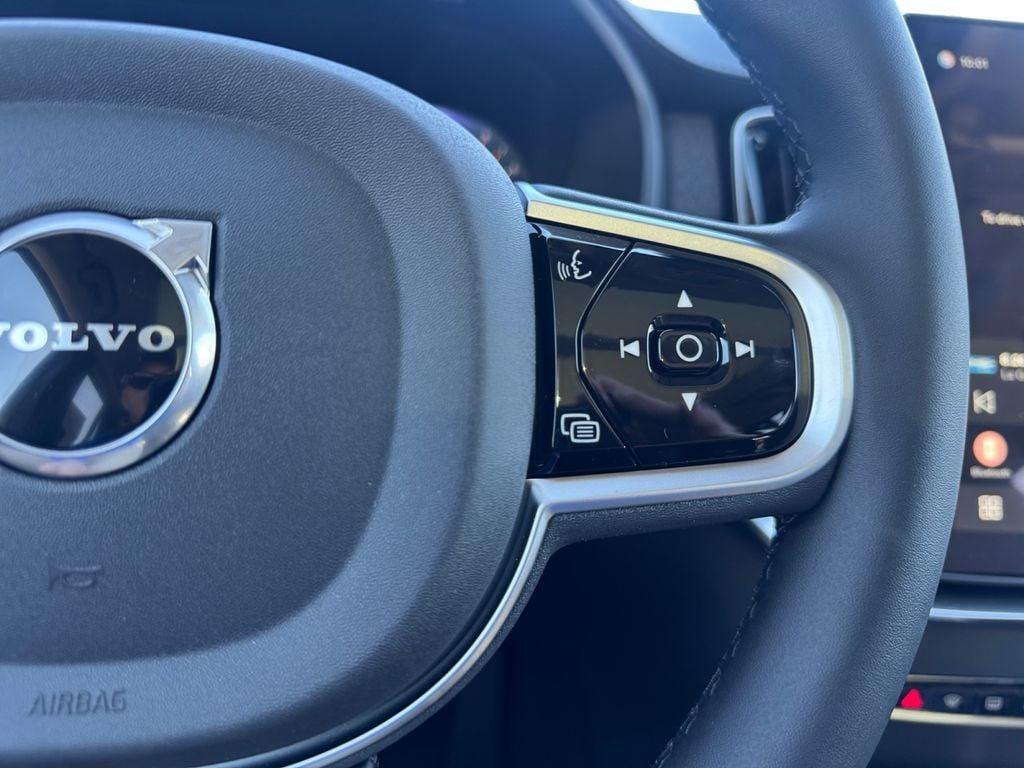 new 2026 Volvo XC90 car, priced at $76,999