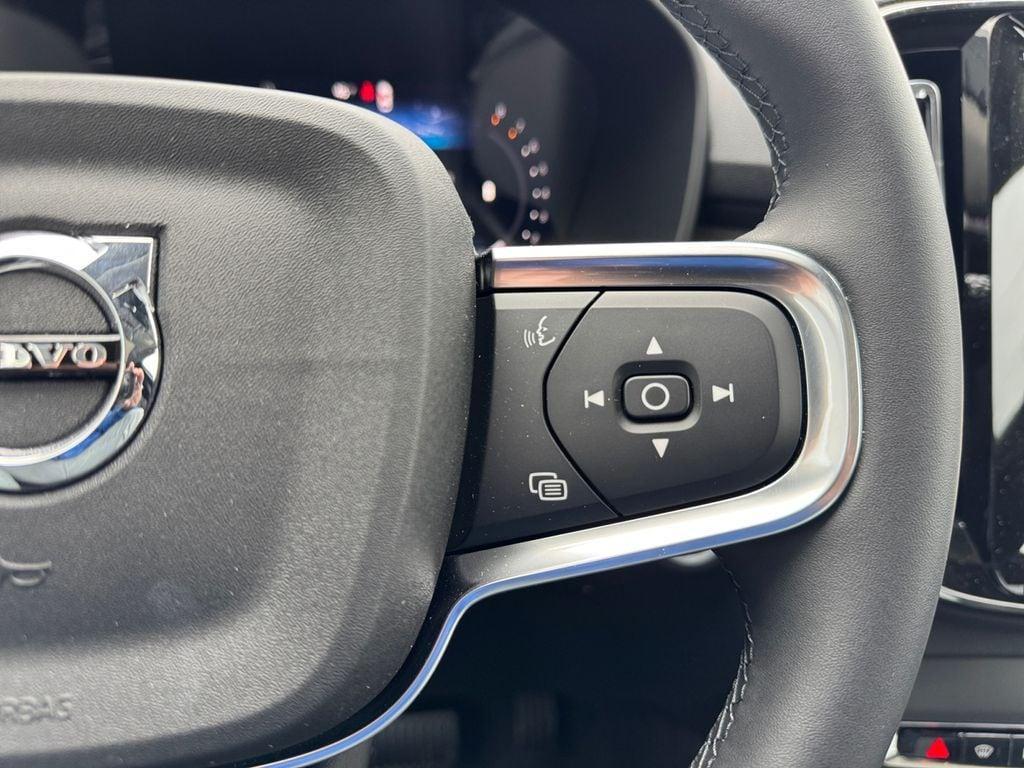 new 2026 Volvo XC40 car, priced at $50,699