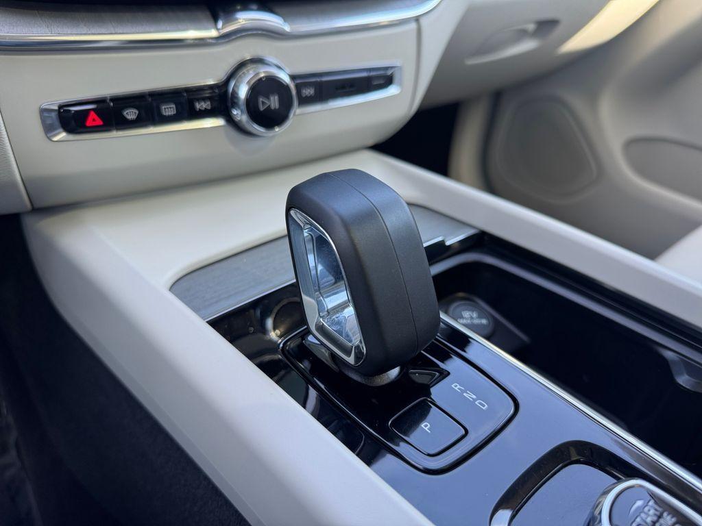 used 2023 Volvo XC60 car, priced at $36,885