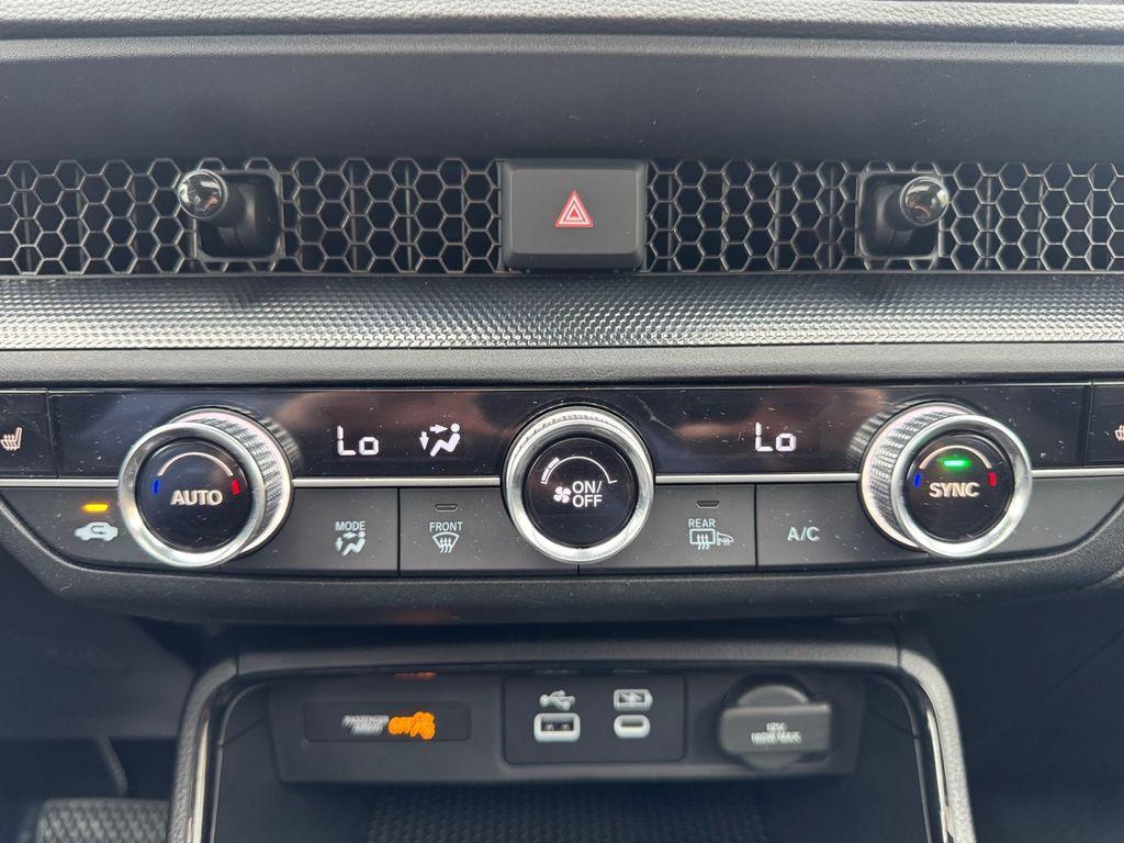 used 2024 Honda CR-V Hybrid car, priced at $31,500