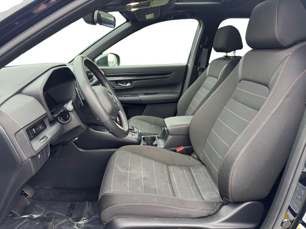 used 2024 Honda CR-V Hybrid car, priced at $31,500