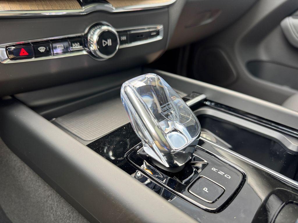 new 2026 Volvo XC60 car, priced at $64,484