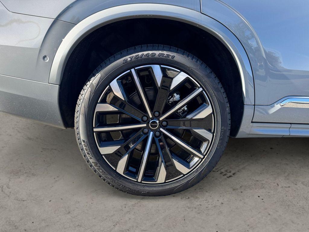 new 2025 Volvo XC90 car, priced at $76,504