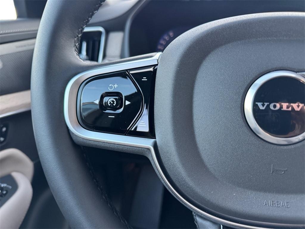 new 2026 Volvo XC90 car, priced at $80,594