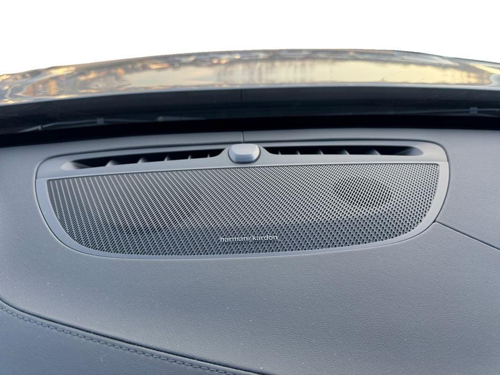 new 2026 Volvo XC90 car, priced at $80,594