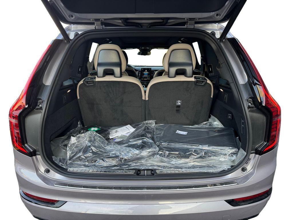 new 2026 Volvo XC90 car, priced at $80,594