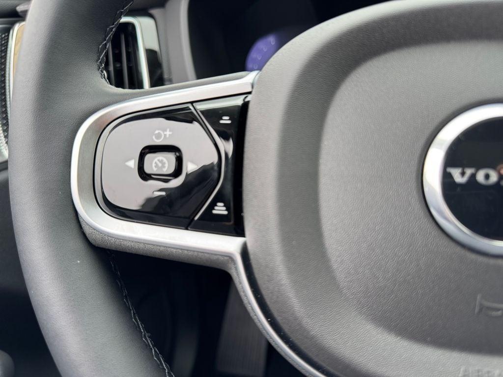 new 2026 Volvo XC60 car, priced at $71,294