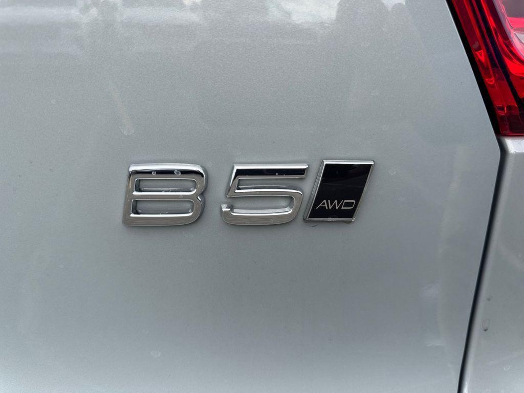 new 2026 Volvo XC40 car, priced at $53,074
