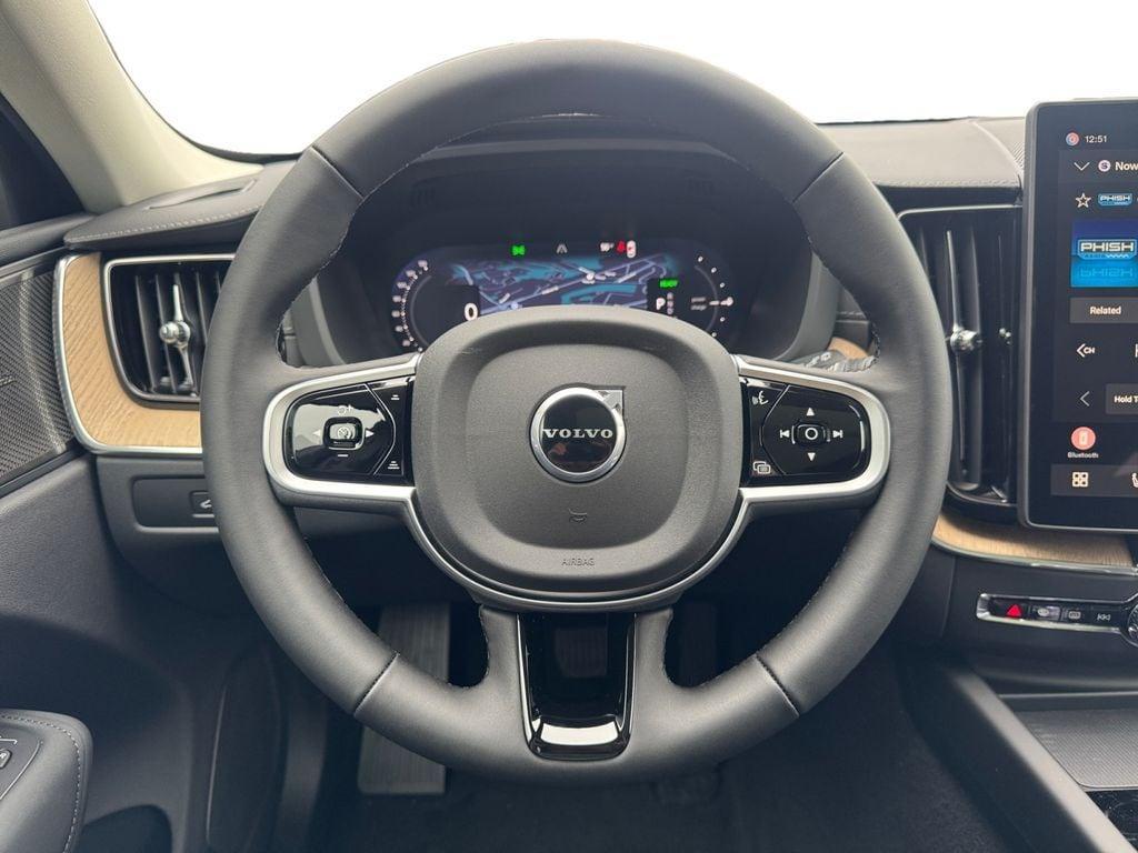 new 2026 Volvo XC60 Plug-In Hybrid car, priced at $76,289