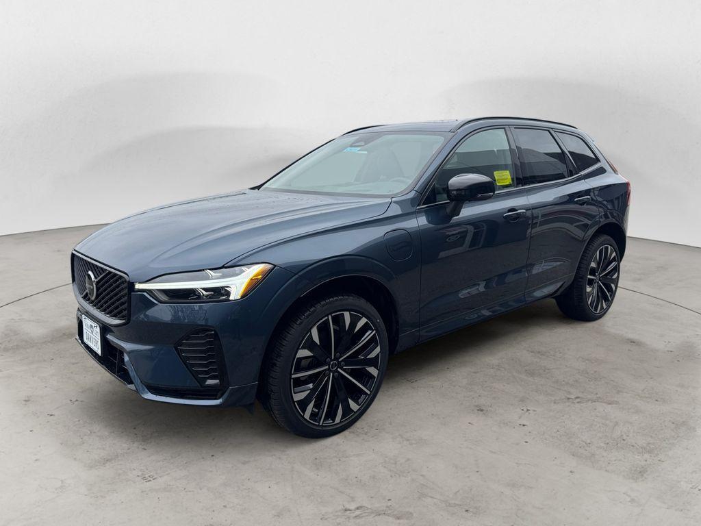 new 2026 Volvo XC60 Plug-In Hybrid car, priced at $76,289