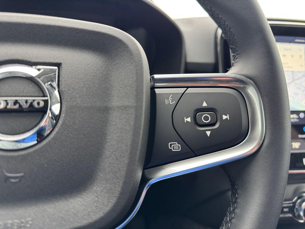 new 2026 Volvo XC40 car, priced at $50,699