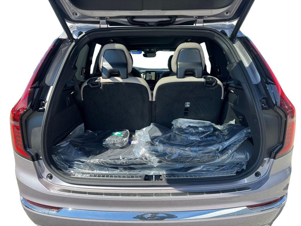 new 2026 Volvo XC90 Plug-In Hybrid car, priced at $83,429