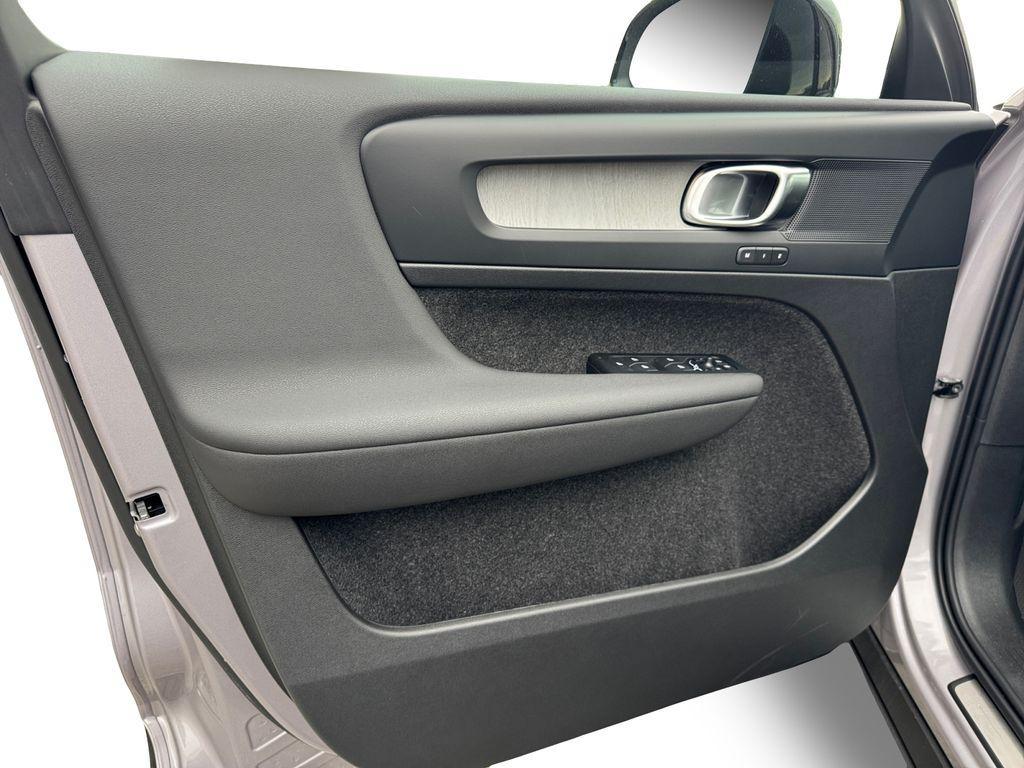 new 2026 Volvo XC40 car, priced at $50,699