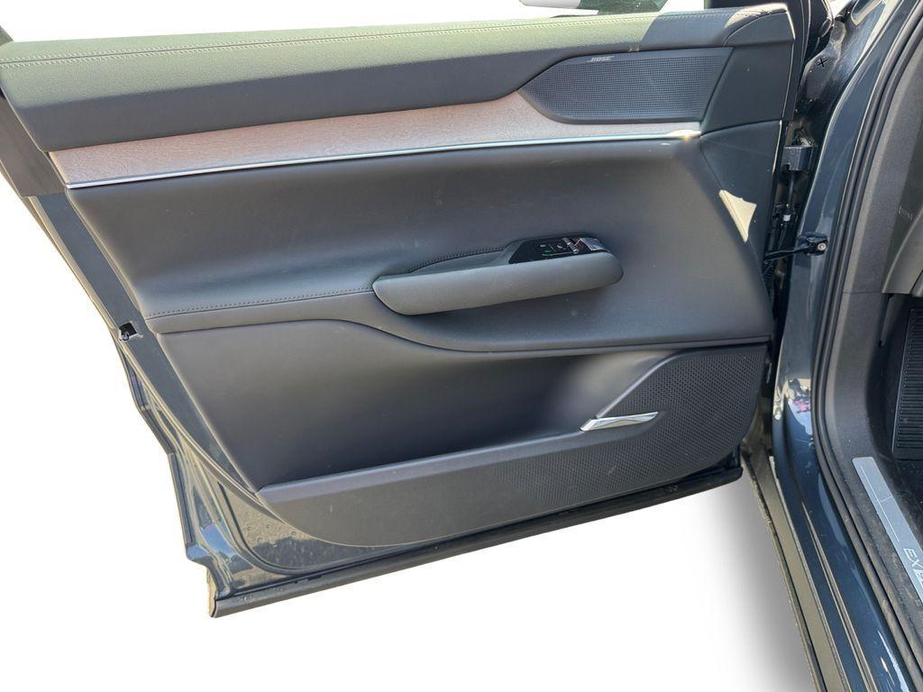 new 2026 Volvo EX90 car, priced at $84,389