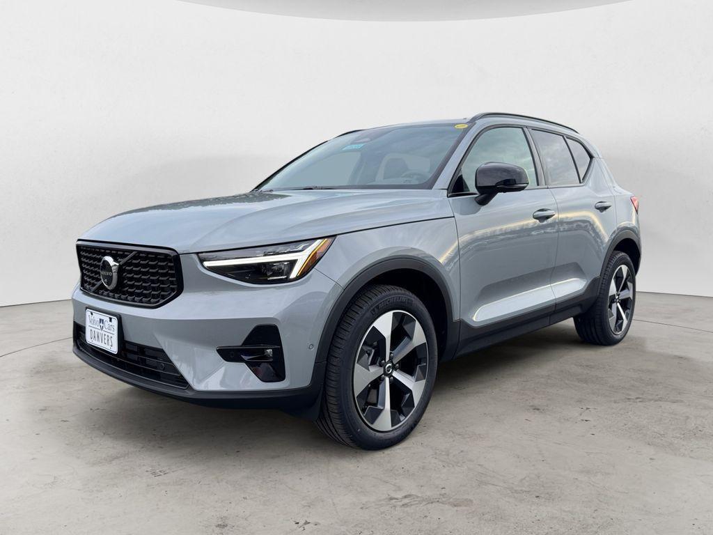 new 2026 Volvo XC40 car, priced at $50,699