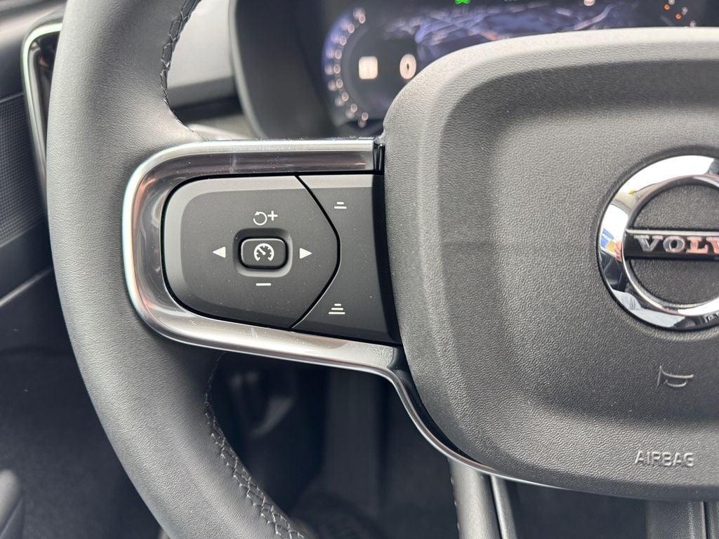 new 2026 Volvo XC40 car, priced at $50,699
