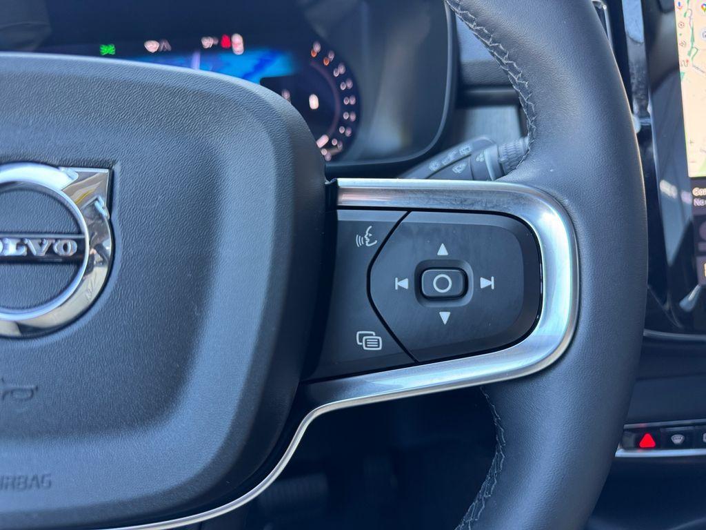 used 2024 Volvo XC40 car, priced at $31,837
