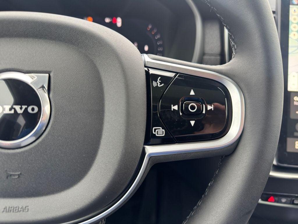 new 2026 Volvo XC90 car, priced at $75,704