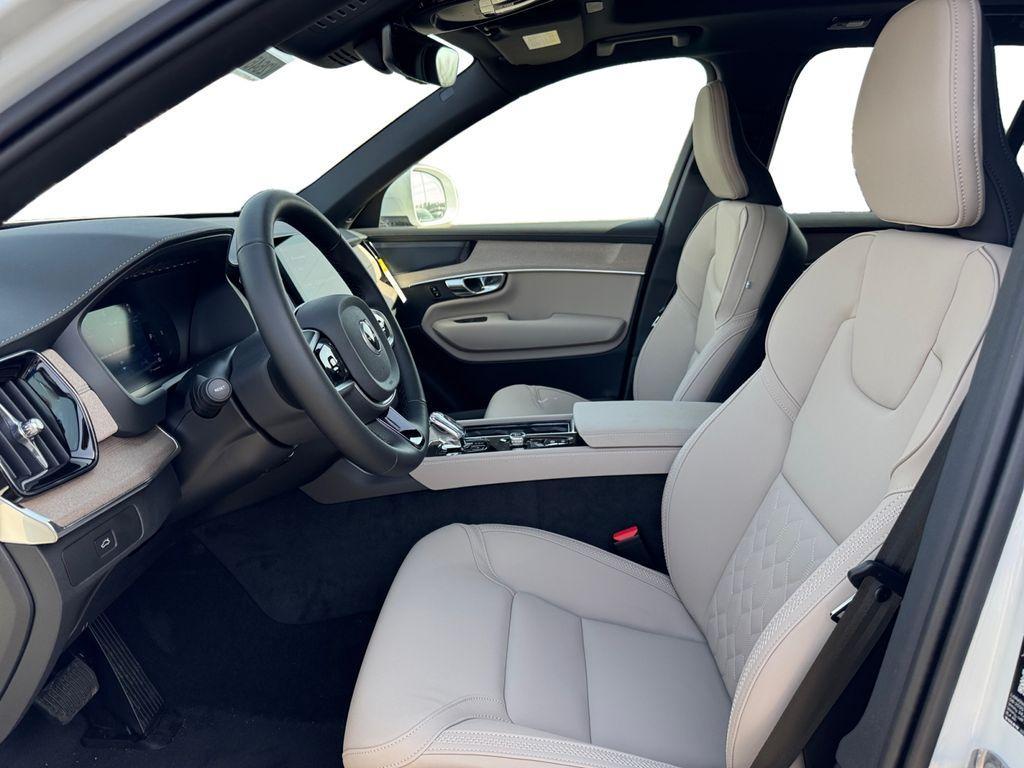 new 2026 Volvo XC90 car, priced at $69,129
