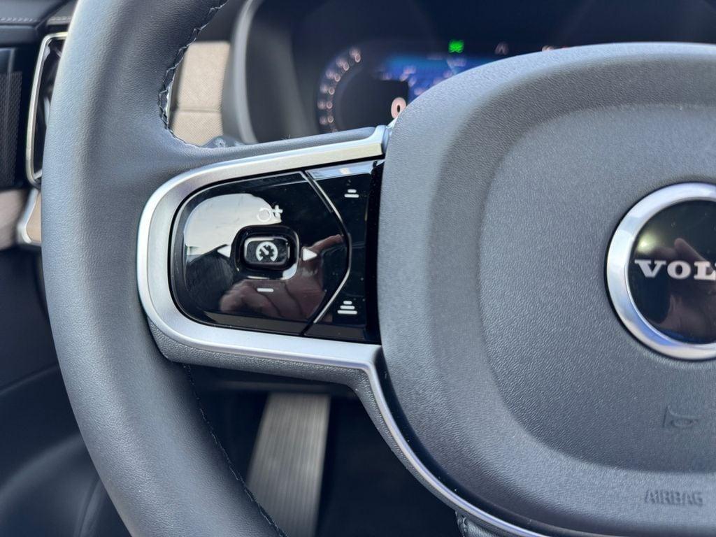 new 2026 Volvo XC90 car, priced at $69,129