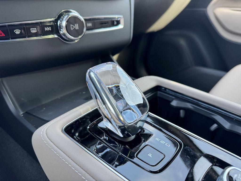 new 2026 Volvo XC90 car, priced at $69,129