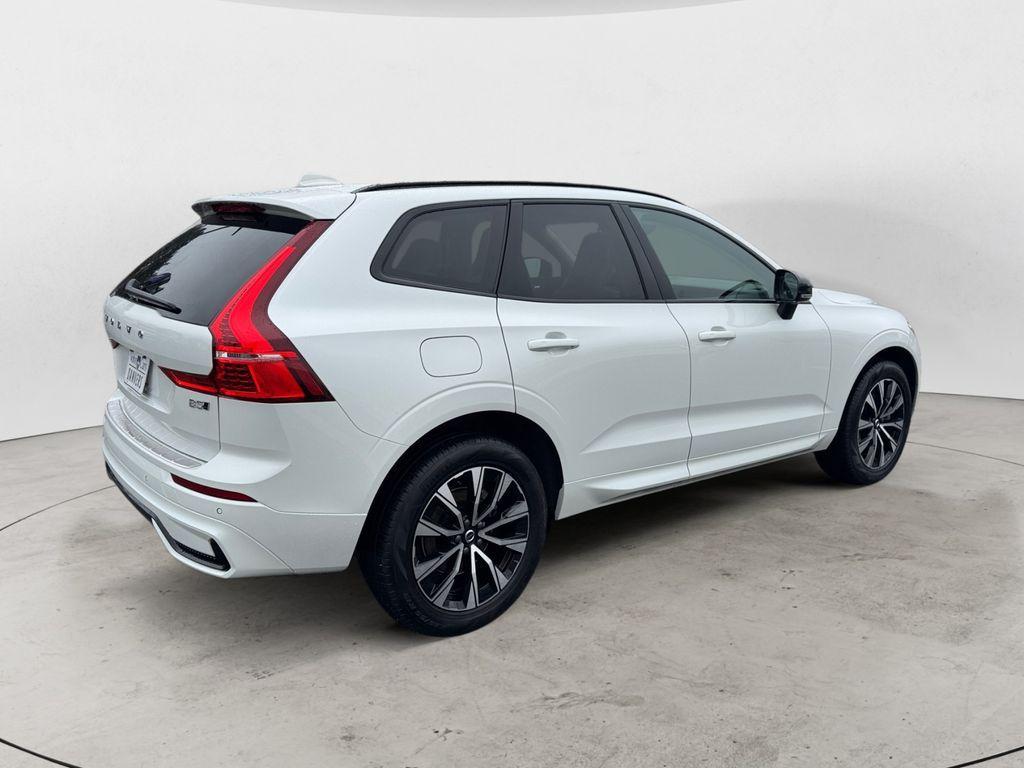 used 2024 Volvo XC60 car, priced at $35,868