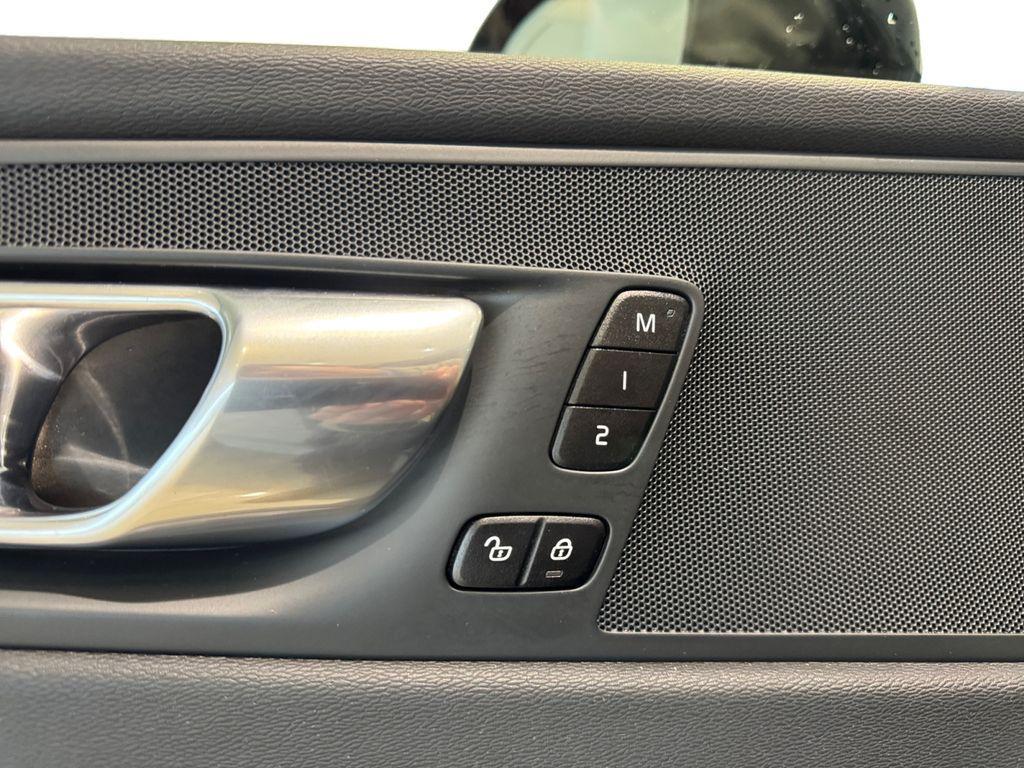 used 2023 Volvo XC60 car, priced at $36,456