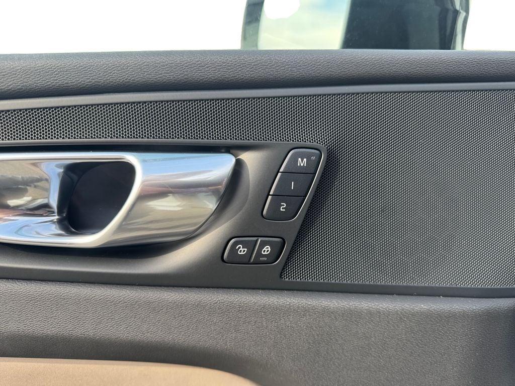 new 2026 Volvo XC60 car, priced at $58,534