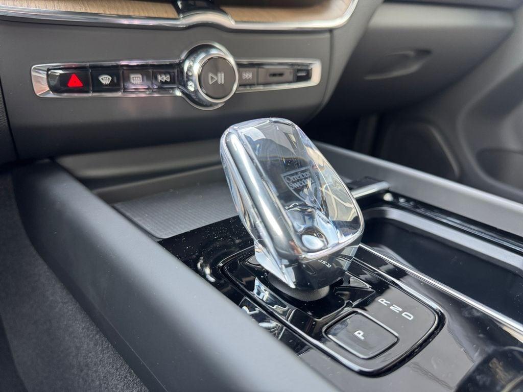new 2026 Volvo XC60 car, priced at $58,534