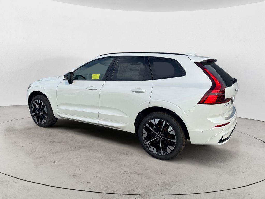 new 2026 Volvo XC60 car, priced at $58,534