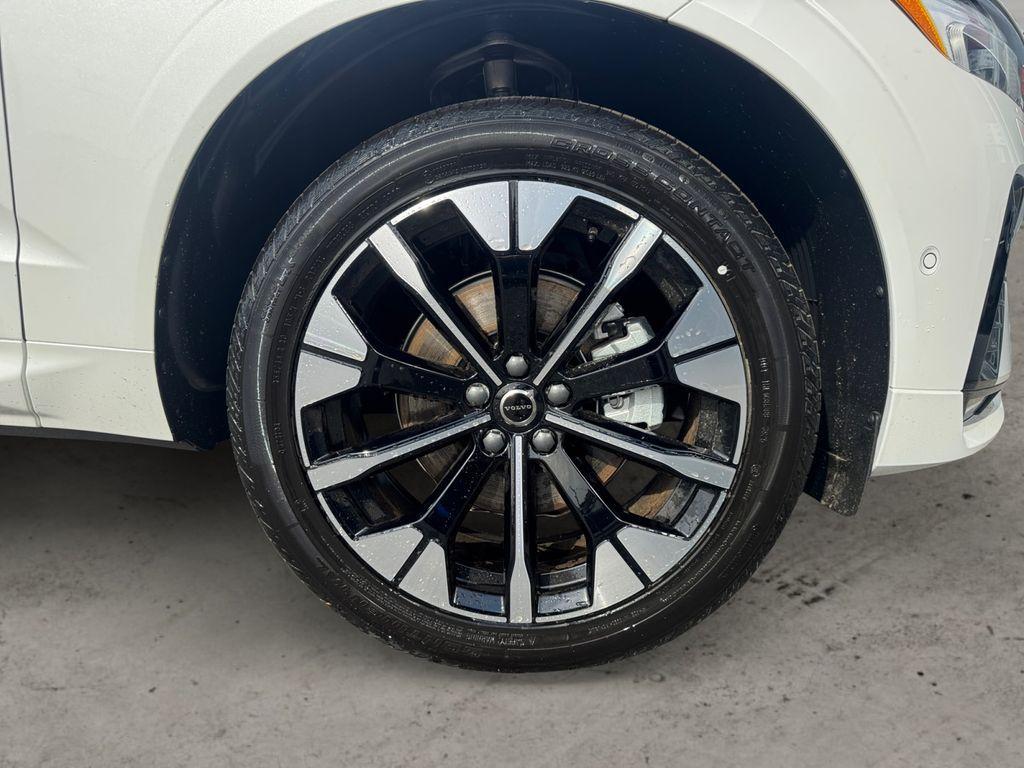 new 2026 Volvo XC60 car, priced at $58,534