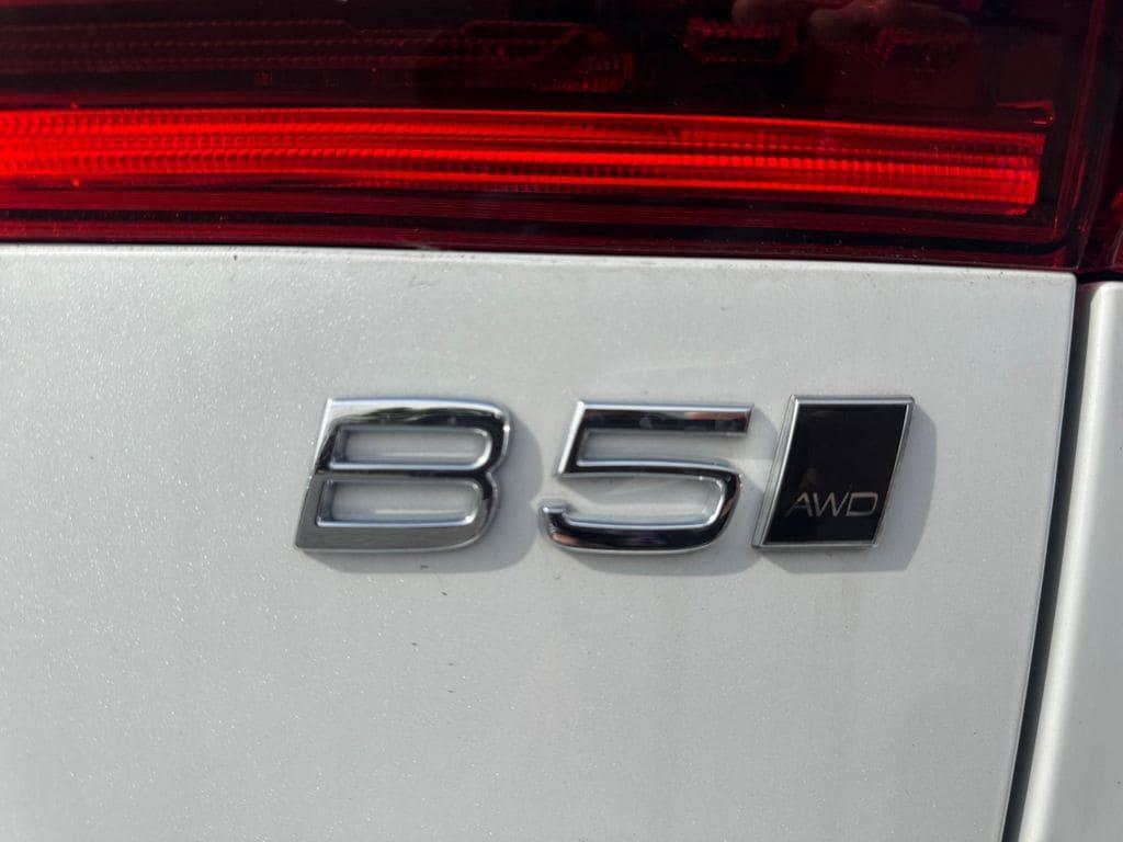 new 2026 Volvo XC60 car, priced at $58,534